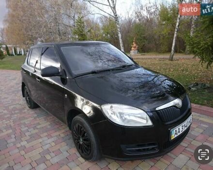 Черный Шкода Фабия, объемом двигателя 1.39 л и пробегом 237 тыс. км за 4700 $, фото 8 на Automoto.ua