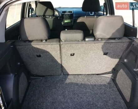 Черный Шкода Фабия, объемом двигателя 1.4 л и пробегом 135 тыс. км за 5500 $, фото 14 на Automoto.ua