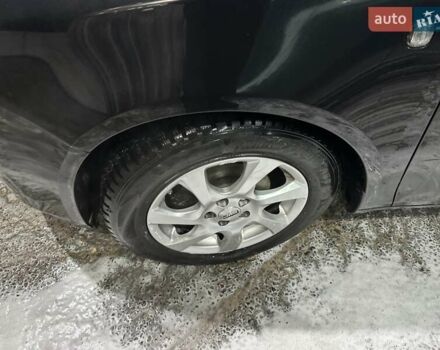 Черный Шкода Фабия, объемом двигателя 1.2 л и пробегом 224 тыс. км за 4700 $, фото 13 на Automoto.ua