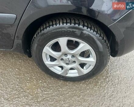 Чорний Шкода Фабія, об'ємом двигуна 1.2 л та пробігом 224 тис. км за 3999 $, фото 35 на Automoto.ua