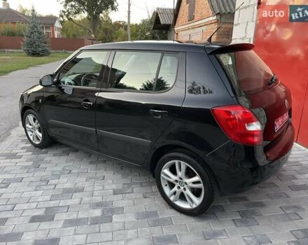 Черный Шкода Фабия, объемом двигателя 1.6 л и пробегом 190 тыс. км за 6500 $, фото 4 на Automoto.ua