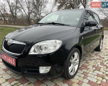 Черный Шкода Фабия, объемом двигателя 1.6 л и пробегом 190 тыс. км за 6400 $, фото 1 на Automoto.ua