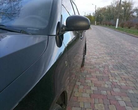 Черный Шкода Фабия, объемом двигателя 1.39 л и пробегом 237 тыс. км за 4700 $, фото 1 на Automoto.ua