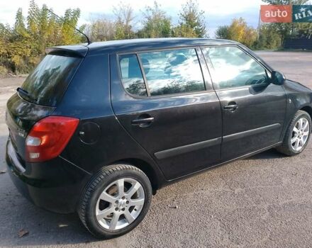 Черный Шкода Фабия, объемом двигателя 1.4 л и пробегом 135 тыс. км за 5500 $, фото 36 на Automoto.ua