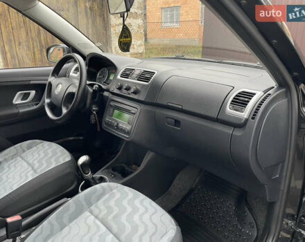 Чорний Шкода Фабія, об'ємом двигуна 1.4 л та пробігом 238 тис. км за 5150 $, фото 32 на Automoto.ua