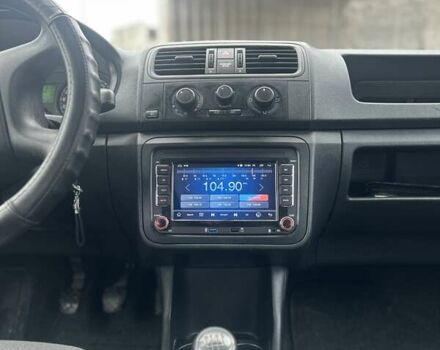 Чорний Шкода Фабія, об'ємом двигуна 1.2 л та пробігом 224 тис. км за 3999 $, фото 44 на Automoto.ua