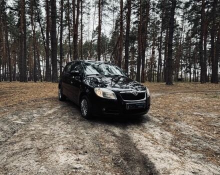 Шкода Фабия 2008 в Харькове на Automoto.ua Черный Шкода Фабия, объемом двигателя 1.4 л и пробегом 200 тыс. км за 5500 $, фото 8 на Automoto.ua