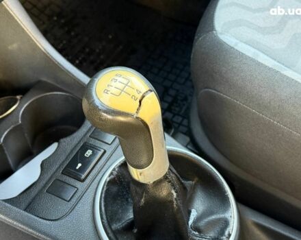 Чорний Шкода Фабія, об'ємом двигуна 1.4 л та пробігом 203 тис. км за 4940 $, фото 11 на Automoto.ua