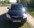 Черный Шкода Фабия, объемом двигателя 1.4 л и пробегом 189 тыс. км за 6000 $, фото 1 на Automoto.ua