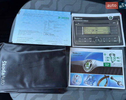 Чорний Шкода Фабія, об'ємом двигуна 1.4 л та пробігом 204 тис. км за 5900 $, фото 23 на Automoto.ua