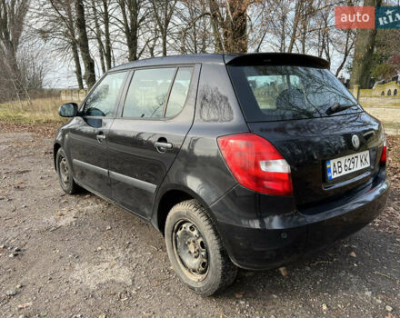 Черный Шкода Фабия, объемом двигателя 1.2 л и пробегом 272 тыс. км за 4200 $, фото 5 на Automoto.ua