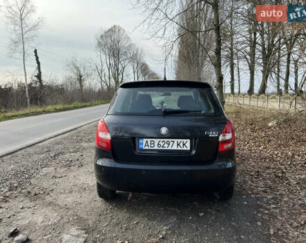 Черный Шкода Фабия, объемом двигателя 1.2 л и пробегом 272 тыс. км за 4200 $, фото 4 на Automoto.ua