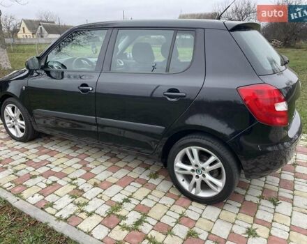 Черный Шкода Фабия, объемом двигателя 1.6 л и пробегом 190 тыс. км за 6400 $, фото 5 на Automoto.ua