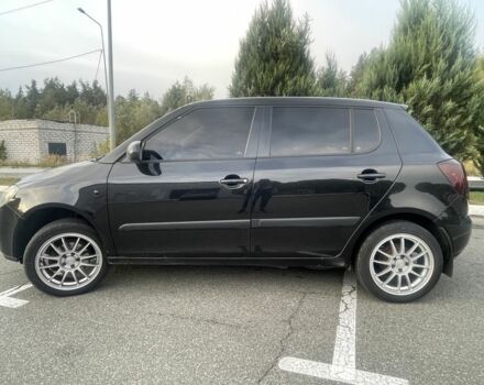Чорний Шкода Фабія, об'ємом двигуна 1.4 л та пробігом 233 тис. км за 5500 $, фото 1 на Automoto.ua