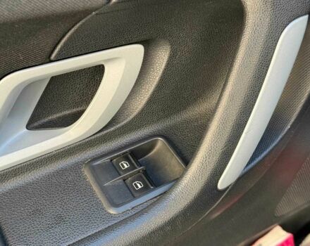 Чорний Шкода Фабія, об'ємом двигуна 1.4 л та пробігом 203 тис. км за 4940 $, фото 9 на Automoto.ua