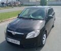 Черный Шкода Фабия, объемом двигателя 1.2 л и пробегом 304 тыс. км за 3500 $, фото 1 на Automoto.ua