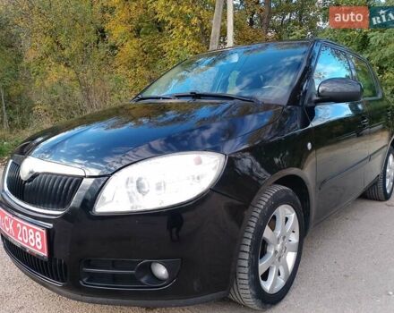 Чорний Шкода Фабія, об'ємом двигуна 1.4 л та пробігом 135 тис. км за 5500 $, фото 1 на Automoto.ua