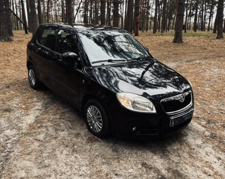 Черный Шкода Фабия, объемом двигателя 1.4 л и пробегом 200 тыс. км за 5600 $, фото 8 на Automoto.ua