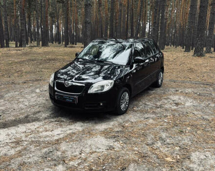 Черный Шкода Фабия, объемом двигателя 1.4 л и пробегом 200 тыс. км за 5600 $, фото 34 на Automoto.ua