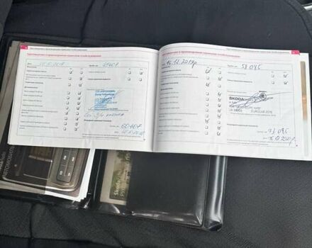 Черный Шкода Фабия, объемом двигателя 1.6 л и пробегом 114 тыс. км за 6100 $, фото 7 на Automoto.ua