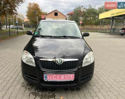 Черный Шкода Фабия, объемом двигателя 1.4 л и пробегом 208 тыс. км за 5300 $, фото 4 на Automoto.ua