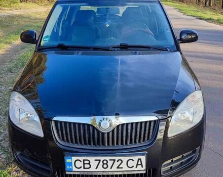 Черный Шкода Фабия, объемом двигателя 1.2 л и пробегом 130 тыс. км за 4800 $, фото 1 на Automoto.ua