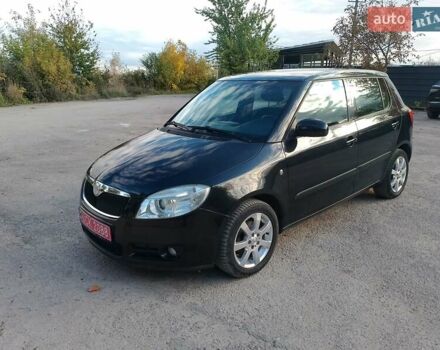 Черный Шкода Фабия, объемом двигателя 1.4 л и пробегом 135 тыс. км за 5500 $, фото 9 на Automoto.ua