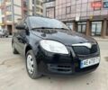 Черный Шкода Фабия, объемом двигателя 1.39 л и пробегом 215 тыс. км за 4500 $, фото 1 на Automoto.ua