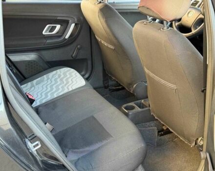 Чорний Шкода Фабія, об'ємом двигуна 1.4 л та пробігом 203 тис. км за 4940 $, фото 13 на Automoto.ua