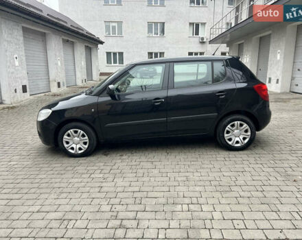 Черный Шкода Фабия, объемом двигателя 1.39 л и пробегом 215 тыс. км за 4790 $, фото 6 на Automoto.ua