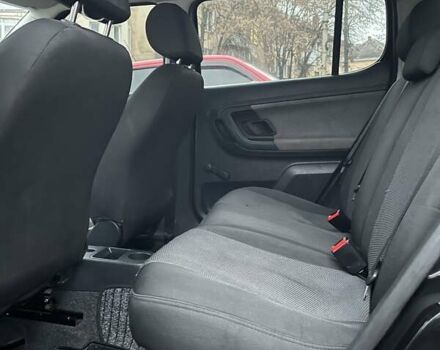 Черный Шкода Фабия, объемом двигателя 1.2 л и пробегом 229 тыс. км за 6000 $, фото 17 на Automoto.ua