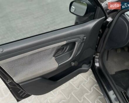 Черный Шкода Фабия, объемом двигателя 1.2 л и пробегом 250 тыс. км за 4400 $, фото 19 на Automoto.ua