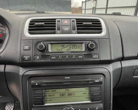 Черный Шкода Фабия, объемом двигателя 1.39 л и пробегом 216 тыс. км за 5700 $, фото 16 на Automoto.ua