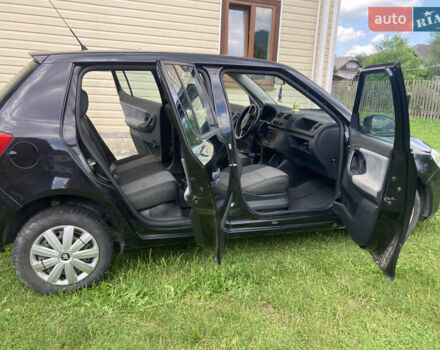 Черный Шкода Фабия, объемом двигателя 1.2 л и пробегом 285 тыс. км за 3300 $, фото 13 на Automoto.ua