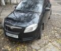 Черный Шкода Фабия, объемом двигателя 1.2 л и пробегом 317 тыс. км за 4800 $, фото 1 на Automoto.ua