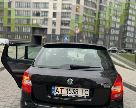 Черный Шкода Фабия, объемом двигателя 1.2 л и пробегом 211 тыс. км за 4100 $, фото 5 на Automoto.ua