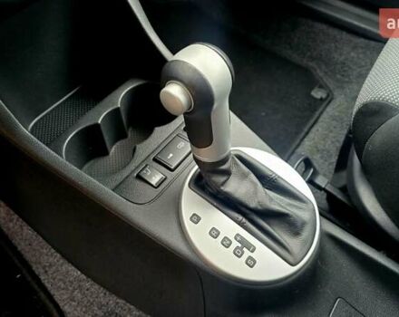 Чорний Шкода Фабія, об'ємом двигуна 1.6 л та пробігом 201 тис. км за 7999 $, фото 47 на Automoto.ua