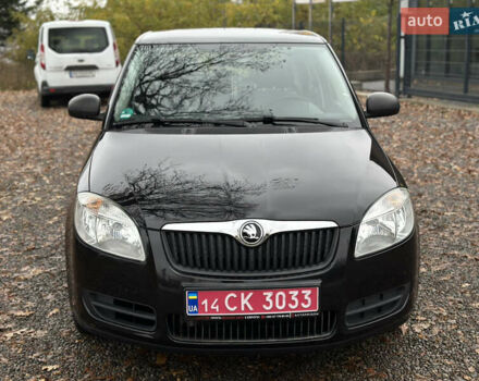 Черный Шкода Фабия, объемом двигателя 1.2 л и пробегом 95 тыс. км за 5200 $, фото 4 на Automoto.ua
