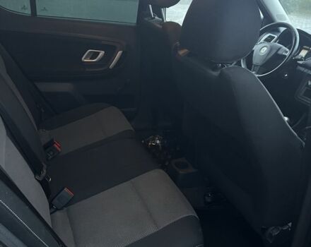 Черный Шкода Фабия, объемом двигателя 1.4 л и пробегом 192 тыс. км за 4999 $, фото 19 на Automoto.ua