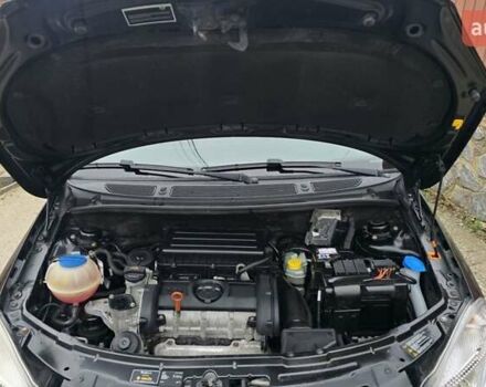 Чорний Шкода Фабія, об'ємом двигуна 1.6 л та пробігом 201 тис. км за 7999 $, фото 38 на Automoto.ua