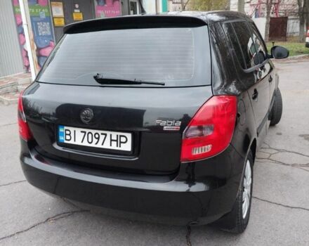 Черный Шкода Фабия, объемом двигателя 1.2 л и пробегом 195 тыс. км за 4200 $, фото 2 на Automoto.ua