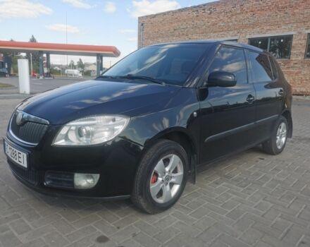Черный Шкода Фабия, объемом двигателя 1.4 л и пробегом 291 тыс. км за 3800 $, фото 2 на Automoto.ua