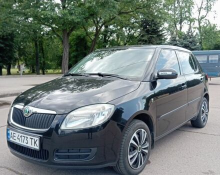Черный Шкода Фабия, объемом двигателя 1.4 л и пробегом 168 тыс. км за 5600 $, фото 1 на Automoto.ua