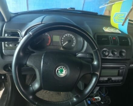 Чорний Шкода Фабія, об'ємом двигуна 1.4 л та пробігом 288 тис. км за 3800 $, фото 5 на Automoto.ua