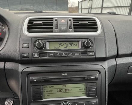 Черный Шкода Фабия, объемом двигателя 1.4 л и пробегом 213 тыс. км за 5700 $, фото 10 на Automoto.ua