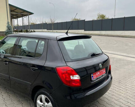 Черный Шкода Фабия, объемом двигателя 1.39 л и пробегом 216 тыс. км за 5700 $, фото 4 на Automoto.ua
