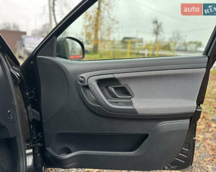 Черный Шкода Фабия, объемом двигателя 1.2 л и пробегом 95 тыс. км за 5200 $, фото 35 на Automoto.ua