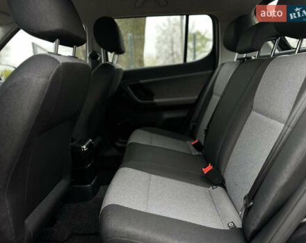 Черный Шкода Фабия, объемом двигателя 1.2 л и пробегом 95 тыс. км за 5200 $, фото 30 на Automoto.ua