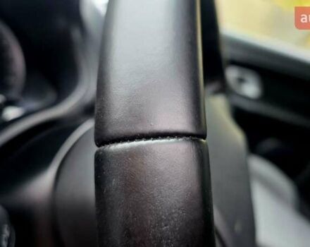 Чорний Шкода Фабія, об'ємом двигуна 1.6 л та пробігом 201 тис. км за 7999 $, фото 46 на Automoto.ua