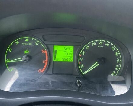 Черный Шкода Фабия, объемом двигателя 1.2 л и пробегом 199 тыс. км за 4200 $, фото 1 на Automoto.ua